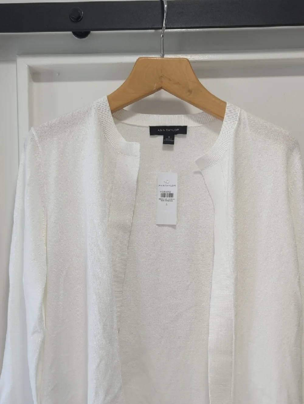 Ann Taylor White Open-Front Knit Cardigan with Crew Neckline Size Small - Picture 4 of 10